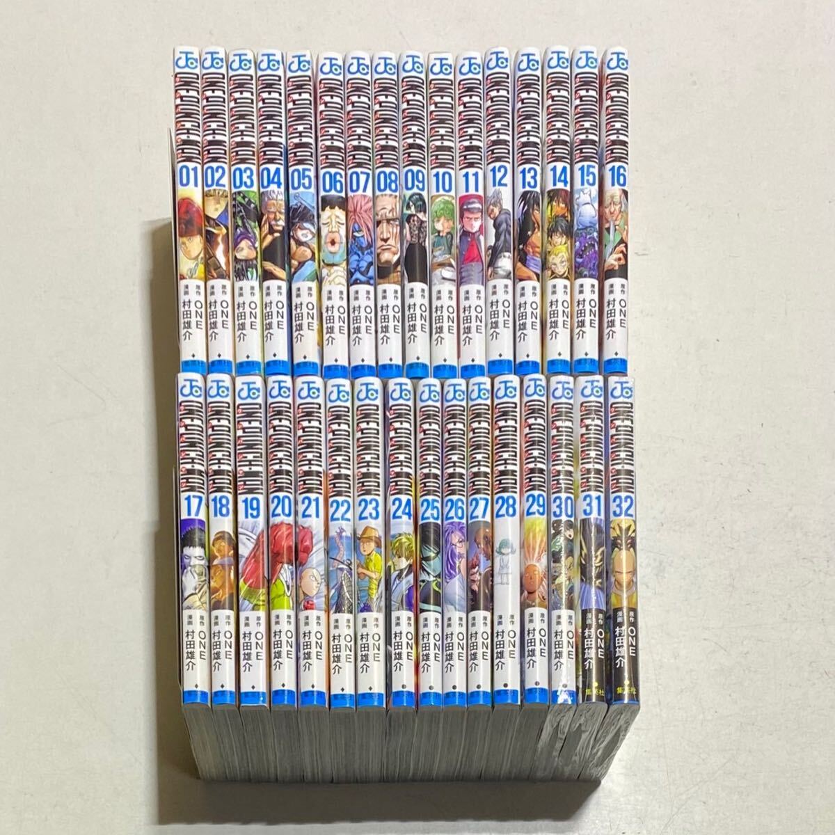 ワンパンマン コミック 1~32巻セット+ヒーロー大全 村田雄介 ワンパンマン コミック 1~32巻セット+ヒーロー大全 村田雄介