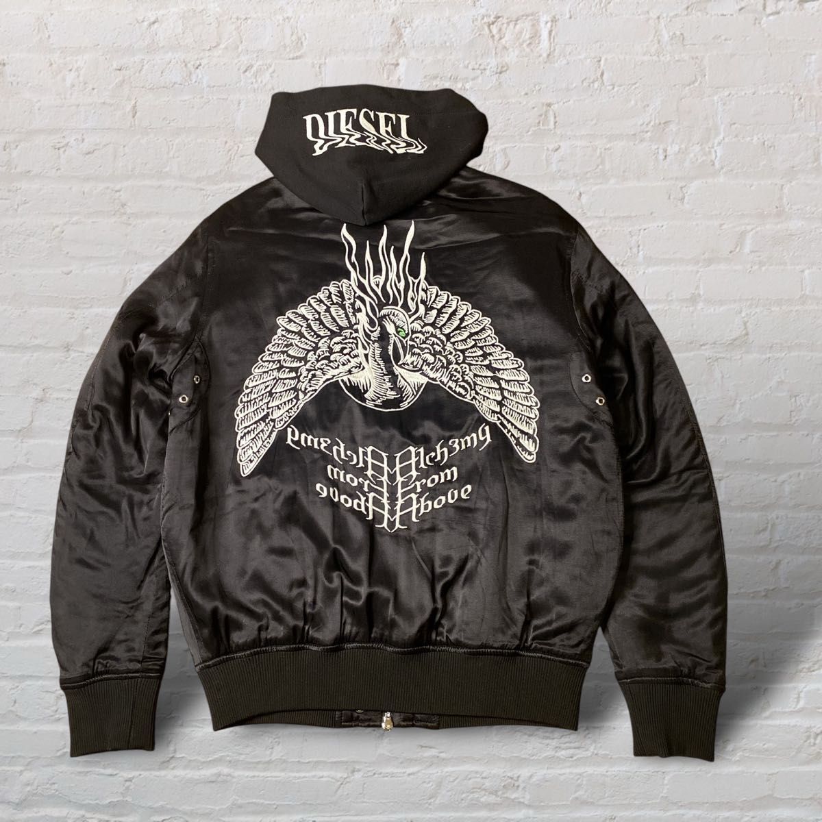 美品】DIESEL ディーゼル ブルゾン MA-1 スカジャン 刺繍 フード 美品】DIESEL ディーゼル ブルゾン MA-1 スカジャン 刺繍 フード