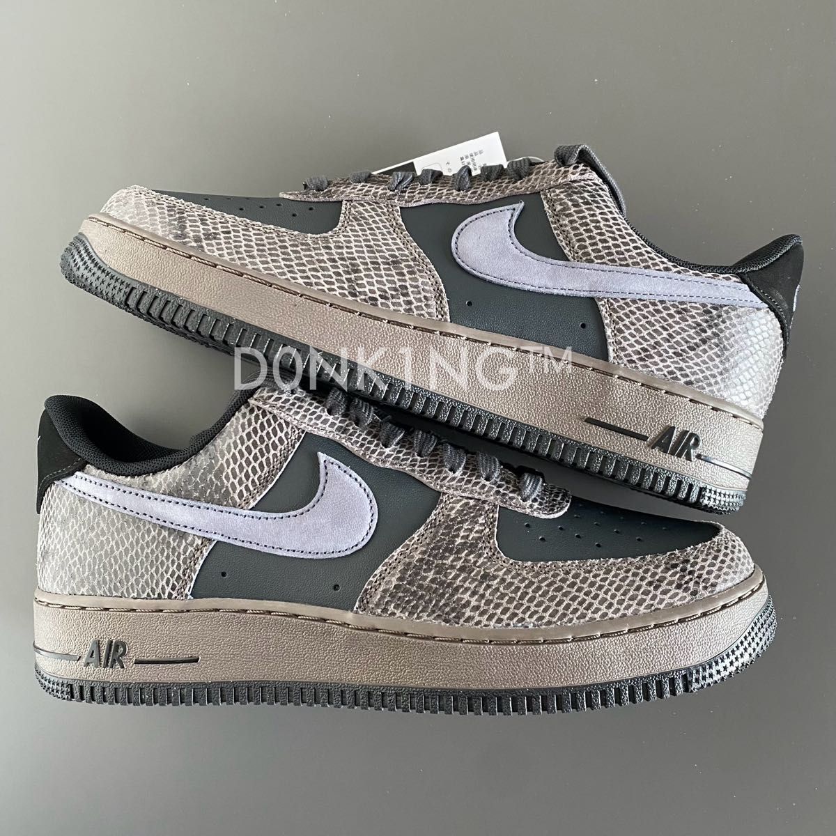 希少 ナイキ NIKE エア フォース AIR FORCE 1 黒蛇 ブラック 希少 ナイキ NIKE エア フォース AIR FORCE 1 黒蛇 ブラック