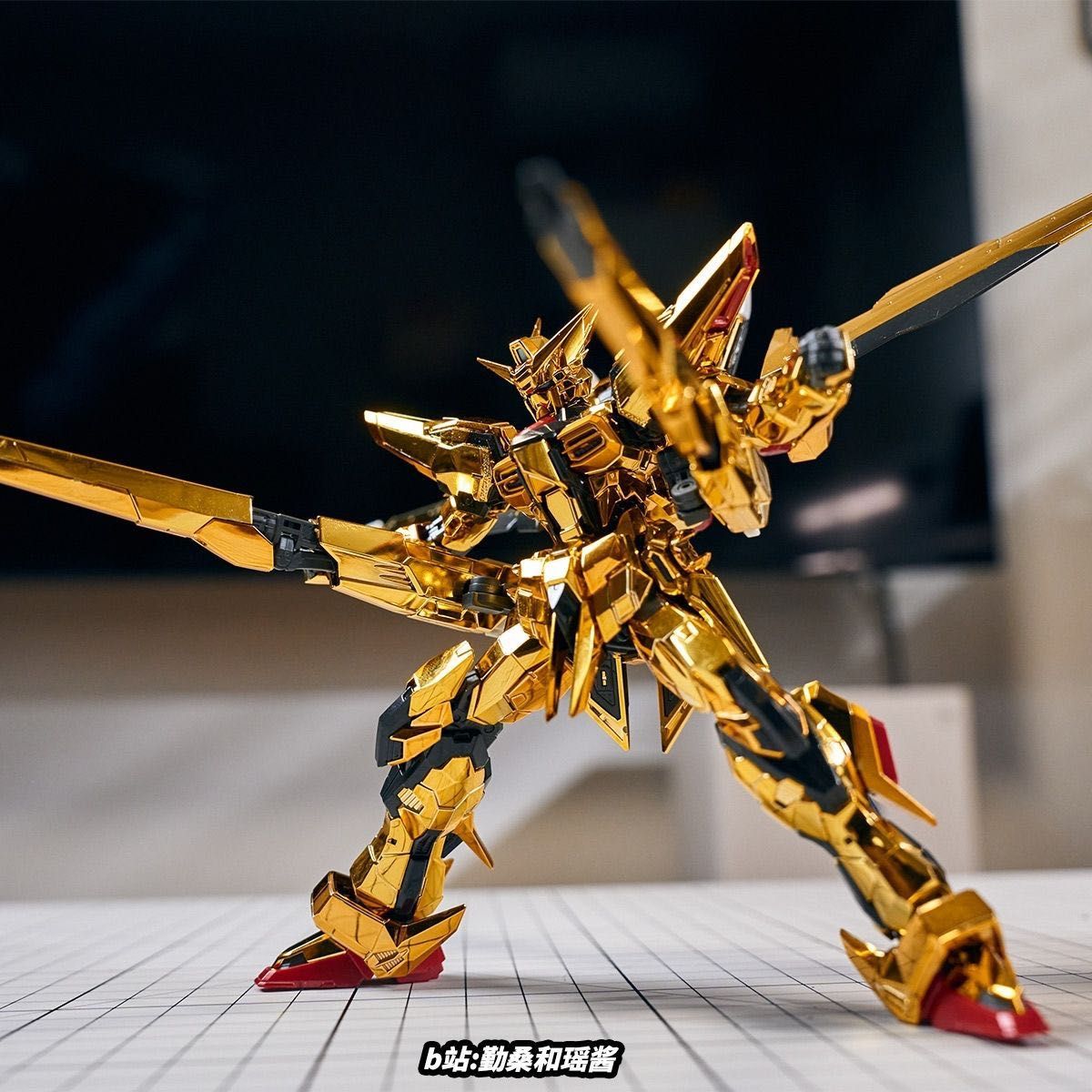 RG 1/144 アカツキガンダム(オオワシ装備)用改造パーツ 3D RG 1/144 アカツキガンダム(オオワシ装備)用改造パーツ 3D