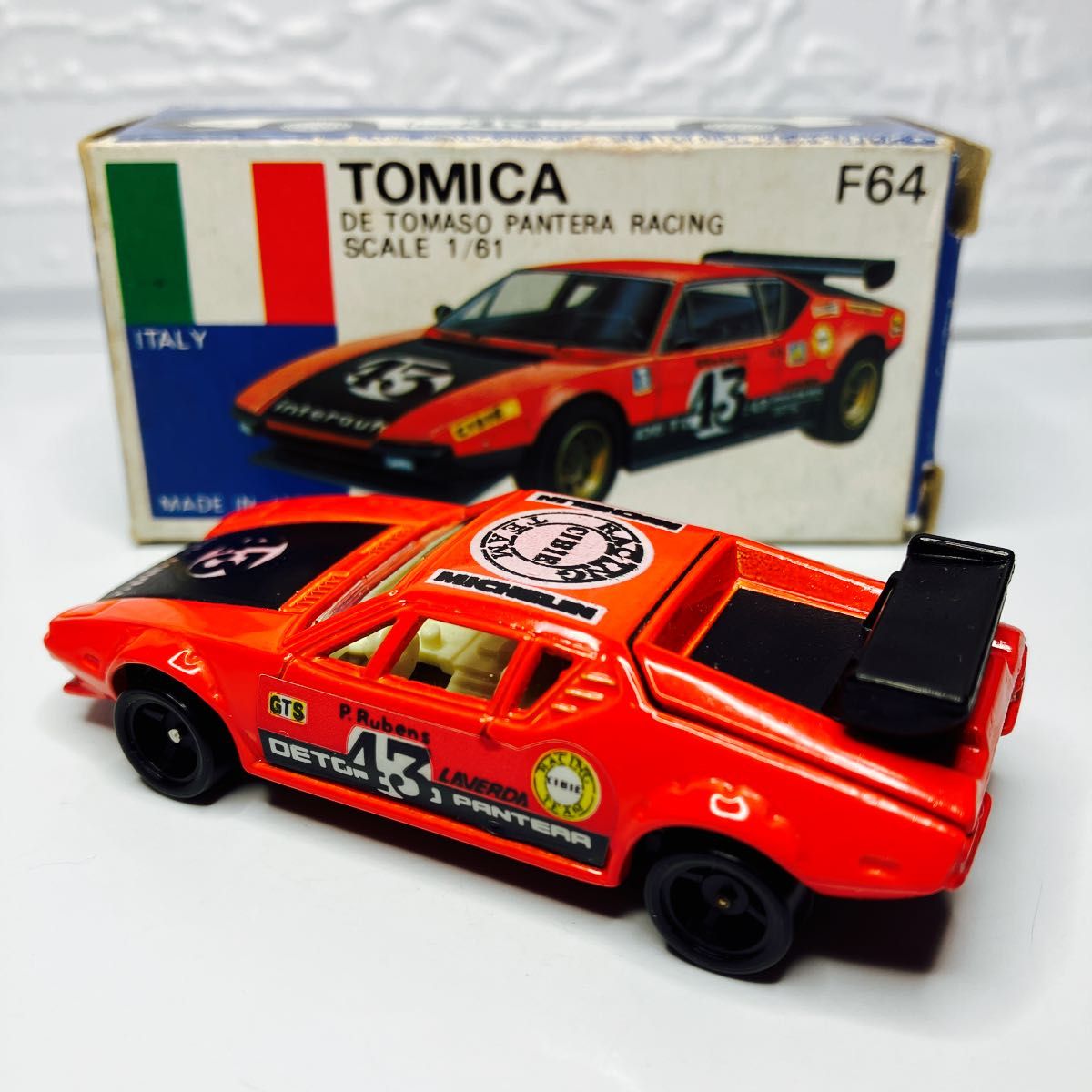 最終販売 絶版 国産トミカ B-F64 赤 デ・トマソ パンテーラ レーシング 絶版トミカ デトマソ パンテーラ レーシング 日本製 箱付き美品