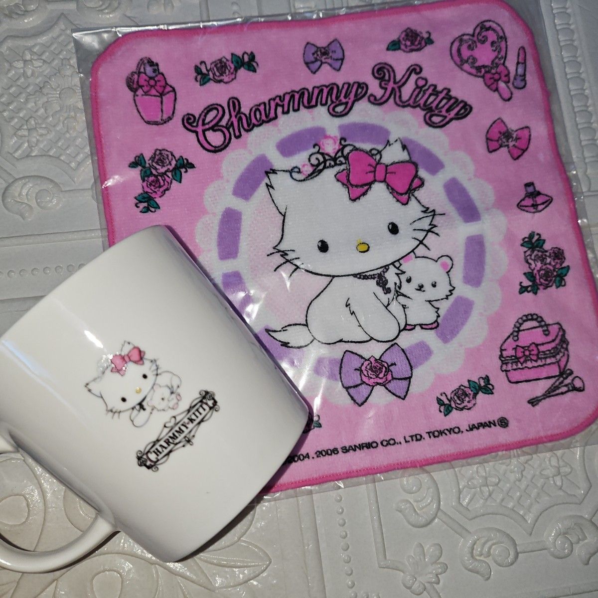 新品 未使用 希少 サンリオ 2006年 チャーミーキティ マグカップ 新品 未使用 希少 サンリオ 2006年 チャーミーキティ マグカップ