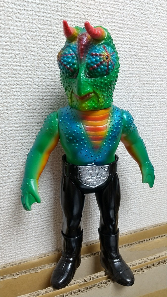 メディコム東映レトロ怪人死神カメレオン男スタンダード ソフビ メディコム東映レトロ怪人死神カメレオン男スタンダード ソフビ