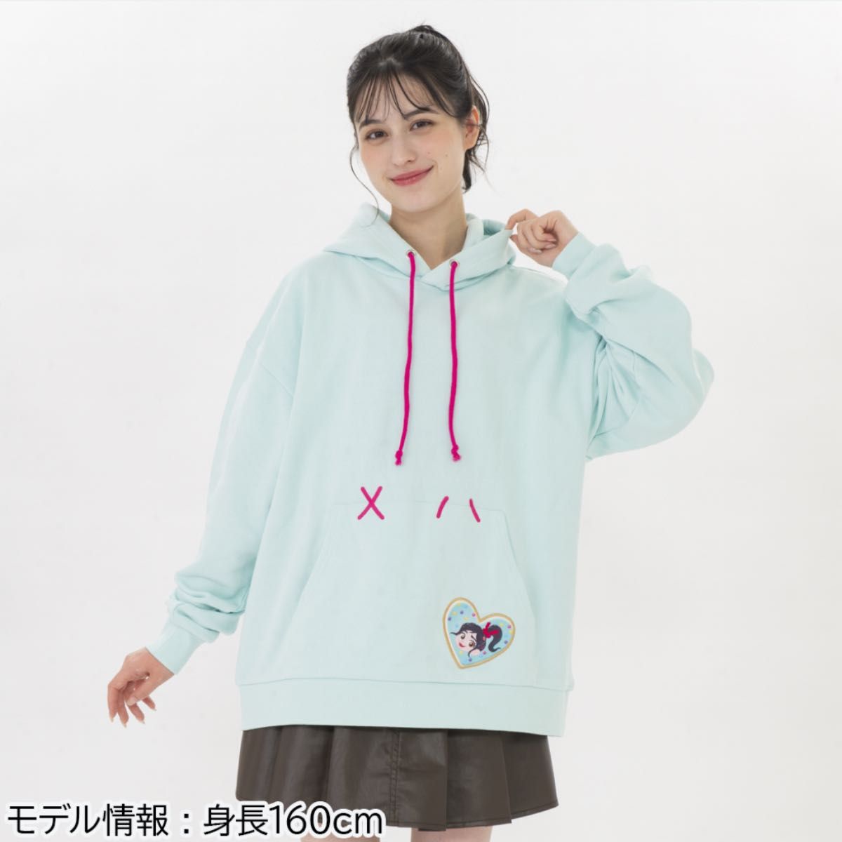 新品タグ付き ディズニーパルパルーザ ヴァネロペ パーカー 新品タグ付き ディズニーパルパルーザ ヴァネロペ パーカー