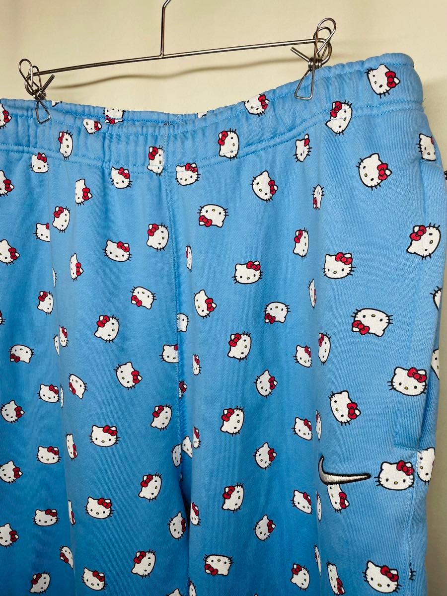 NIKE × Hello Kittyコラボ パンツ パーカー セット Lサイズ NIKE × Hello Kittyコラボ パンツ パーカー セット Lサイズ