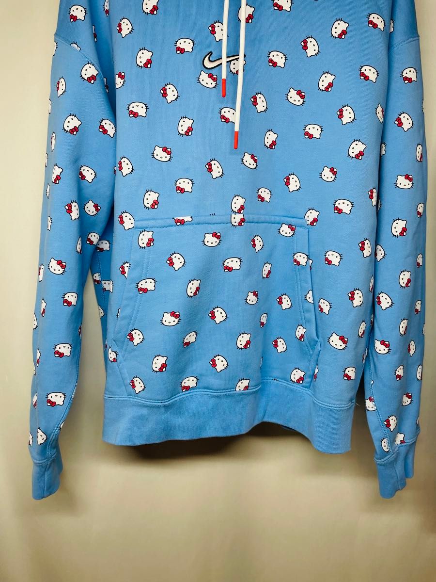 NIKE × Hello Kittyコラボ パンツ パーカー セット Lサイズ NIKE × Hello Kittyコラボ パンツ パーカー セット Lサイズ