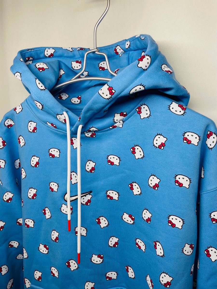 NIKE × Hello Kittyコラボ パンツ パーカー セット Lサイズ NIKE × Hello Kittyコラボ パンツ パーカー セット Lサイズ