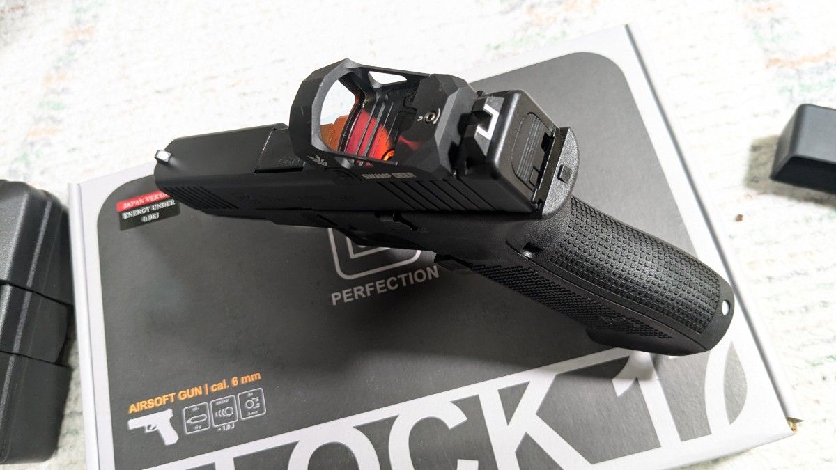 UMAREX/SRC GLOCK G17 Gen5 MOSガスブローバックハンドガン UMAREX/SRC GLOCK G17 Gen5 MOSガスブローバックハンドガン
