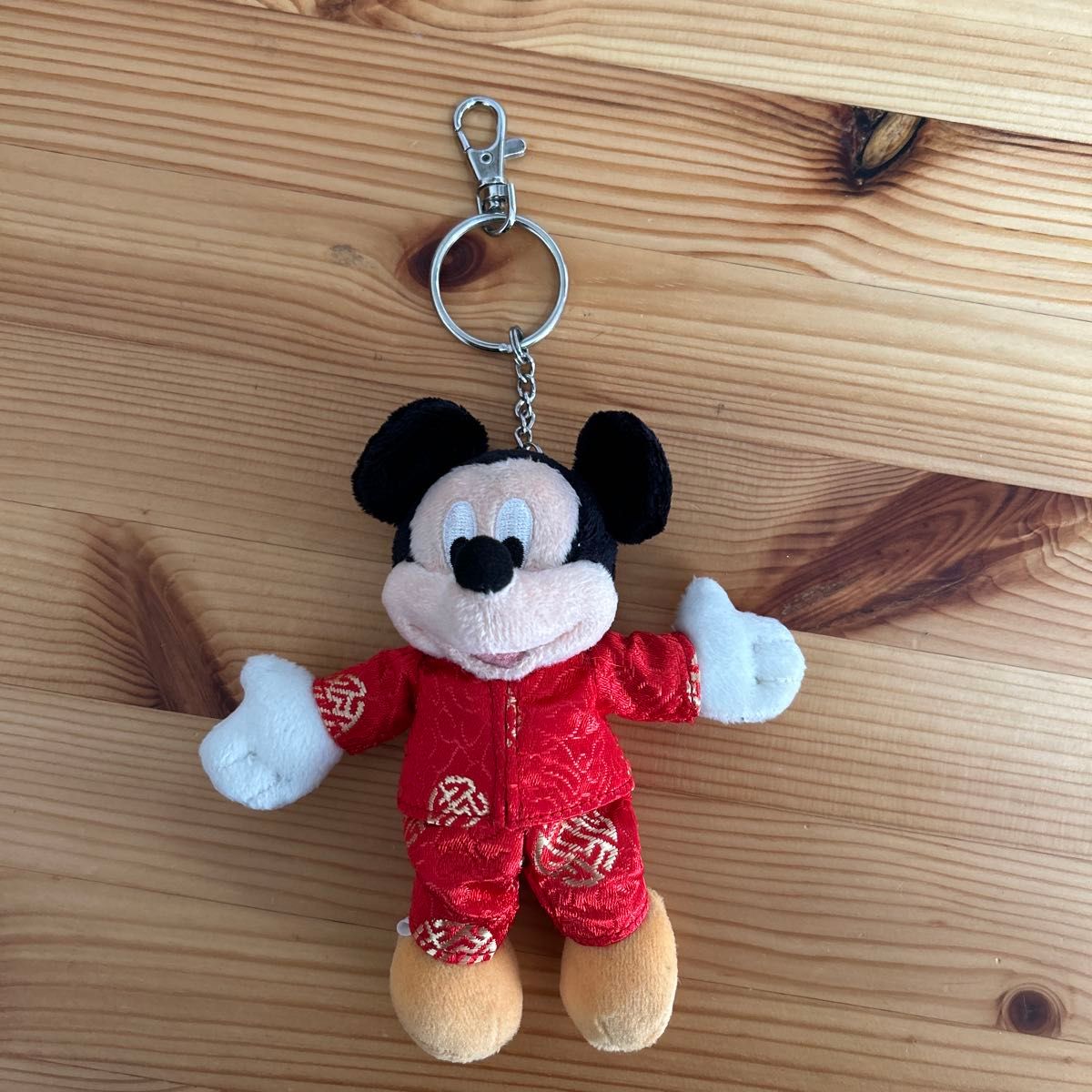 ミッキーマウス 香港ディズニーランド ぬいぐるみキーホルダー ミッキーマウス 香港ディズニーランド ぬいぐるみキーホルダー