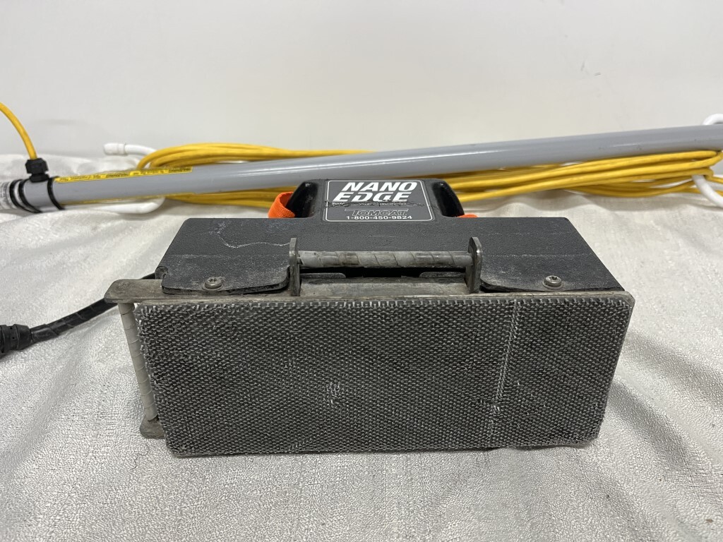 業務用 超小型振動ポリッシャー○TOMCAT NANOEDGE(ナノエッジ 業務用 超小型振動ポリッシャー○TOMCAT NANOEDGE(ナノエッジ