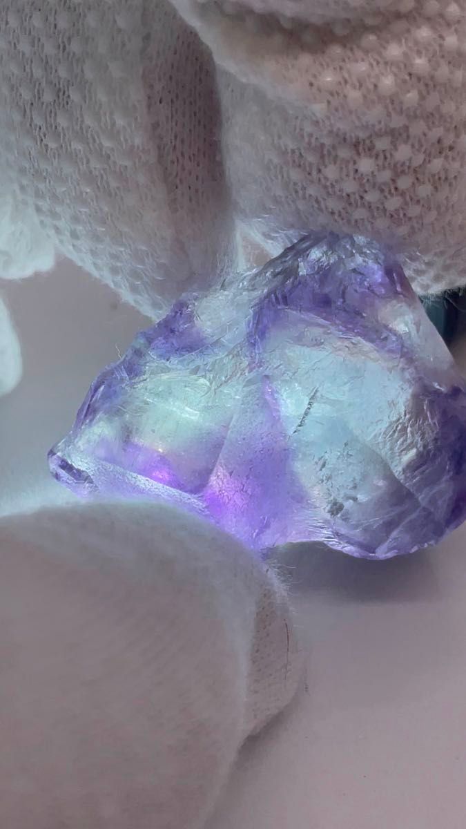 202#24g クリアランス パープルファントム フローライト 【内モンゴル 銀都】鉱物標本 蛍石 パワーストーン 天然石