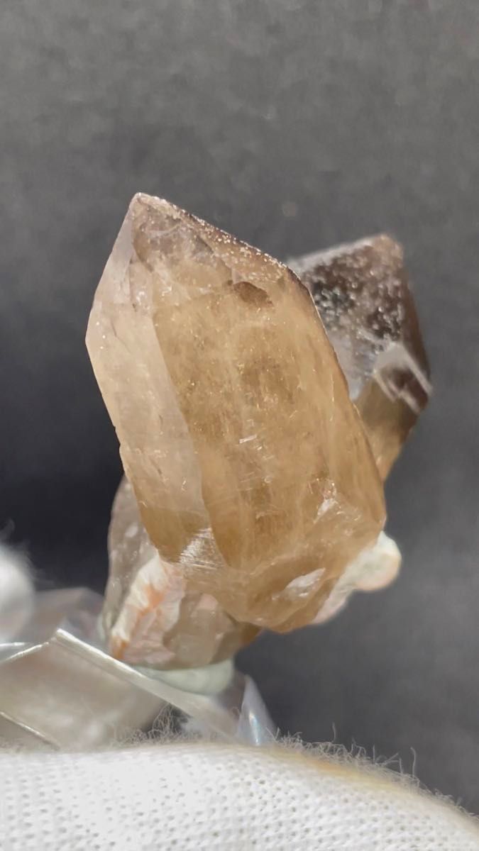 215# 21g スモーキークオーツ【福建省】天然石 鉱物標本 煙水晶 クラスター 高品質 美品