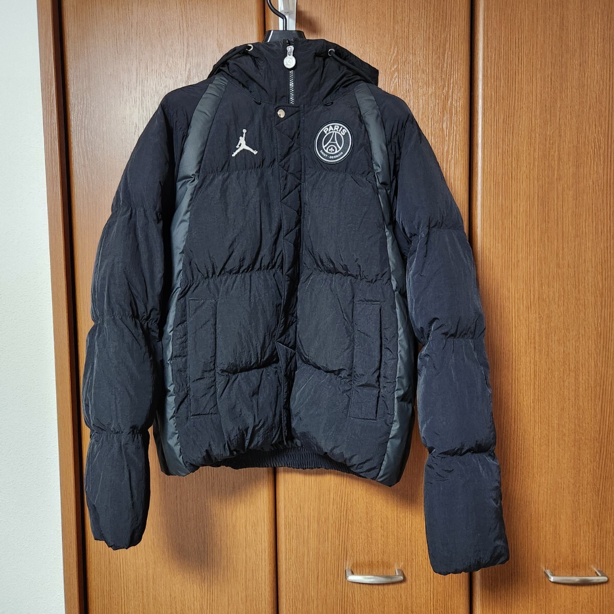 パリサンジェルマン ジョーダン PSG JORDAN ダウンジャケットS パリサンジェルマン ジョーダン PSG JORDAN ダウンジャケットS