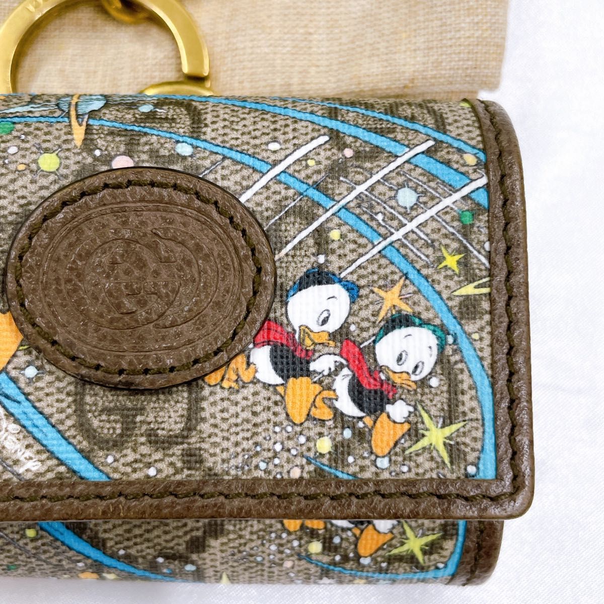 グッチ DISNEY x GUCCI ドナルドダック AirPods ケース イヤホン グッチ DISNEY x GUCCI ドナルドダック AirPods ケース イヤホン