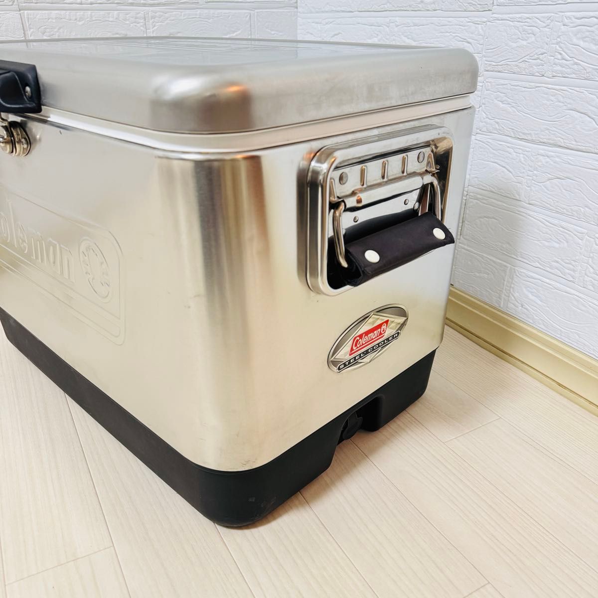 【送料無料】東京)Coleman コールマン スチールベルトクーラー 54QT エンボスロゴ 6150 6155 廃盤限定 極希少限定品】コールマン スチールベルトクーラー エンボスロゴ