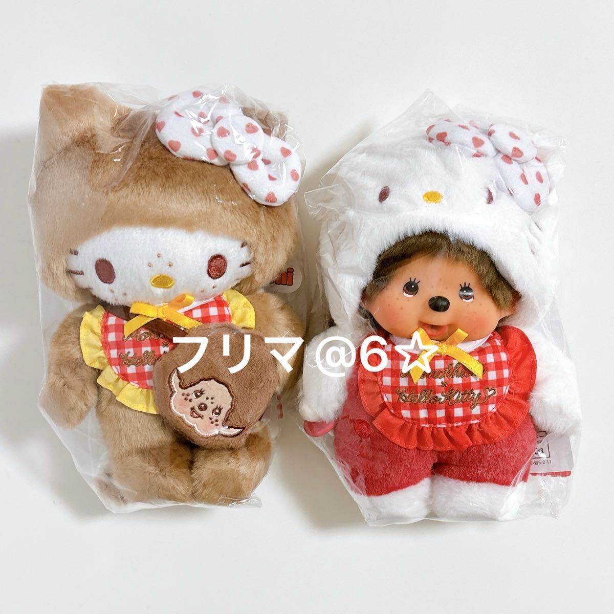 新品】 モンチッチ×キティ Sサイズ ハローキティ ギンガム 新品】 モンチッチ×キティ Sサイズ ハローキティ ギンガム
