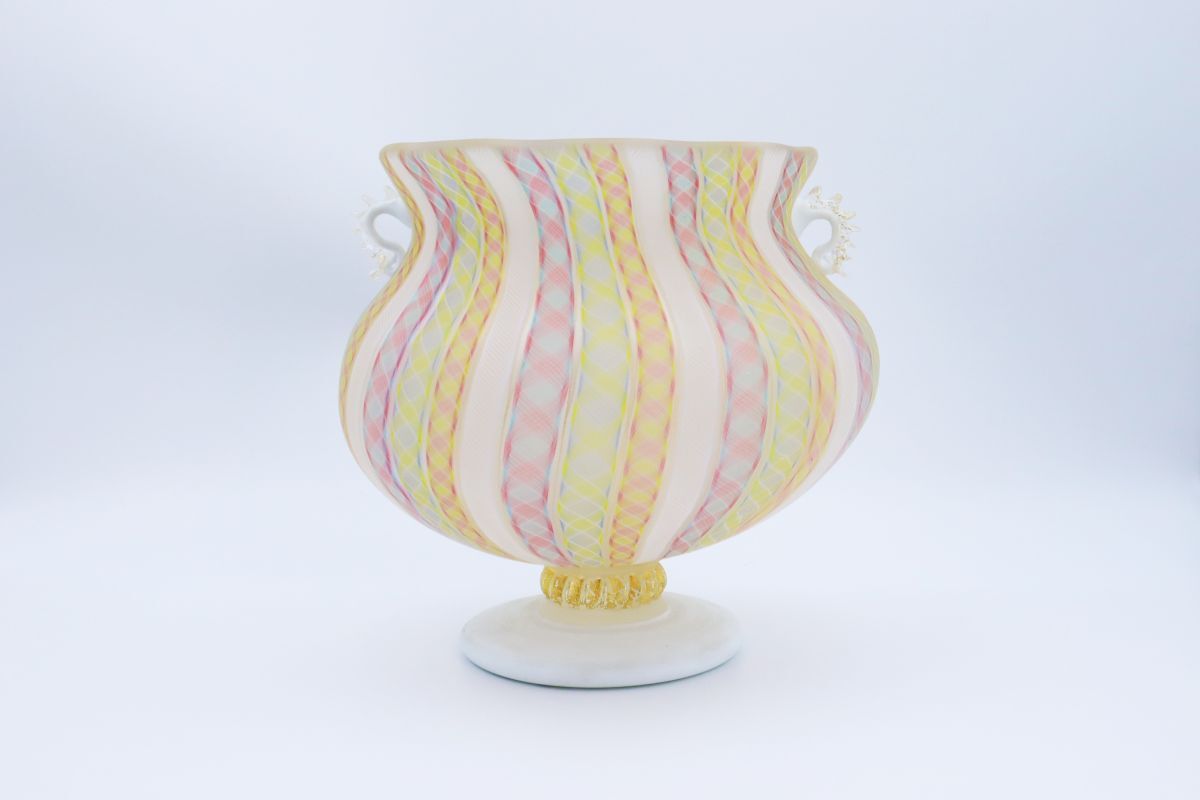 藤田喬平 手吹ガラス 一輪花器 共箱 - 工芸品 - 工芸品 藤田喬平 手吹ガラス 一輪花器 共箱 - 工芸品 - 工芸品