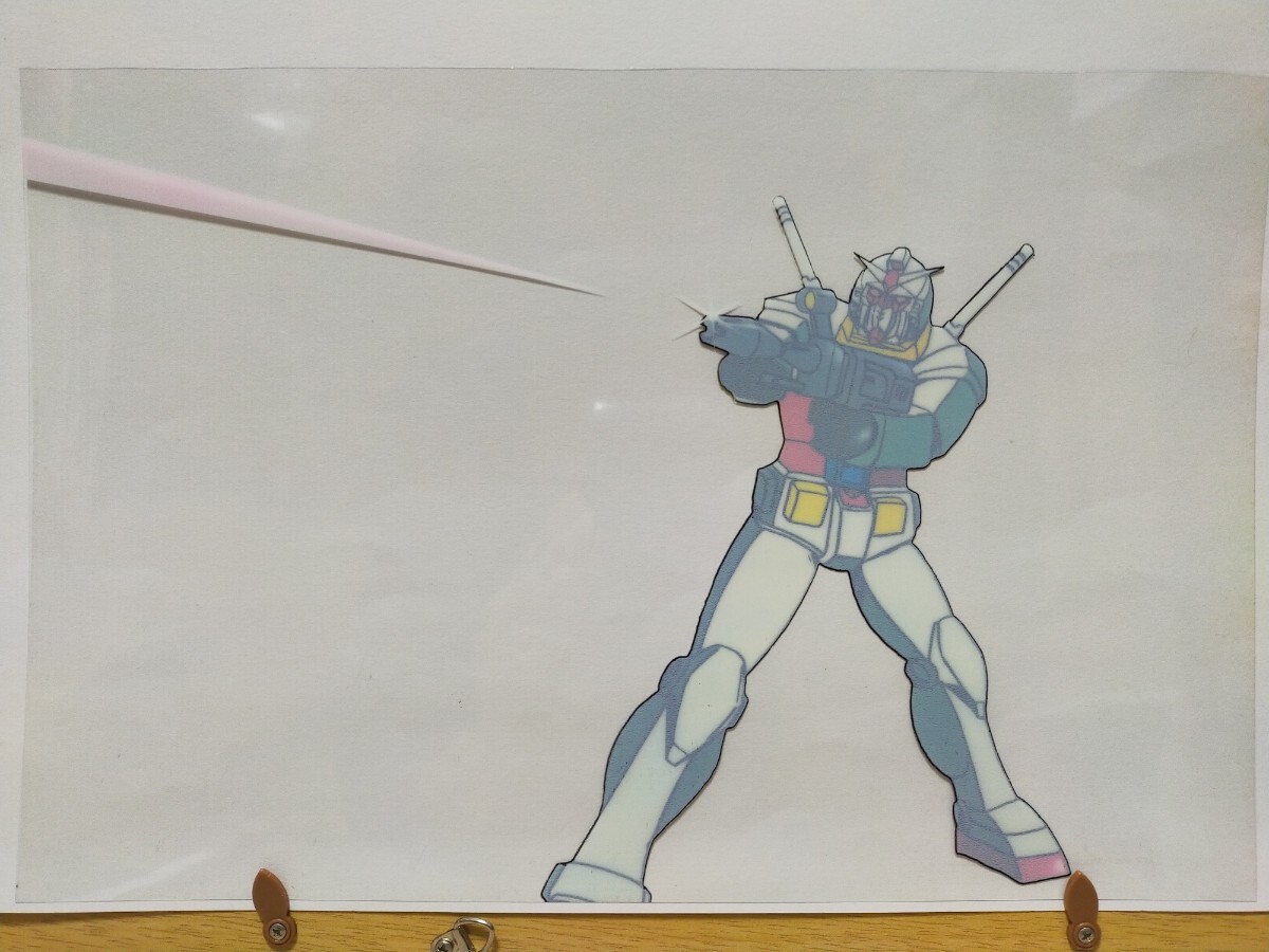 機動戦士ガンダム アニメセル画(複製)⑦ ガンダム 背景画付き 機動戦士ガンダム アニメセル画(複製)⑦ ガンダム 背景画付き