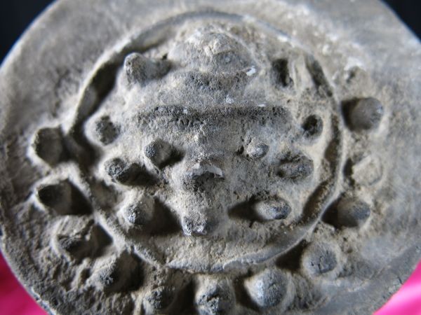 超特価激安 Yahoo!オークション 瓦当 屋根 素焼き 陶器 朝鮮獣面文古瓦 - 素焼