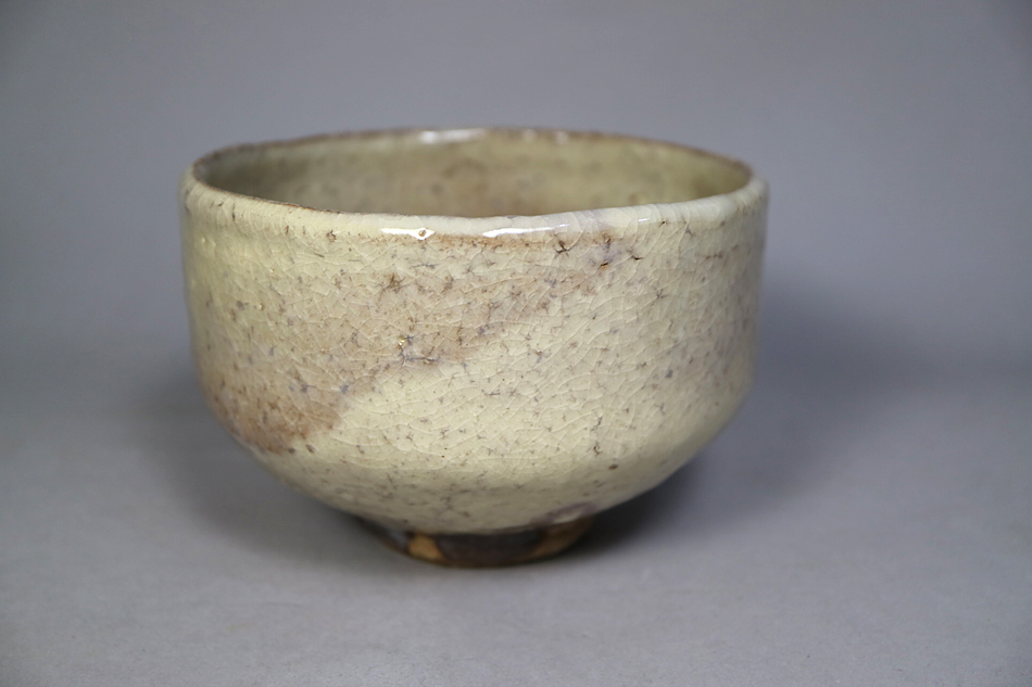 ty18) 萩焼 萩茶碗 玉隆山 吉田萩苑 ・共箱 共布 栞付き ty18) 萩焼 萩茶碗 玉隆山 吉田萩苑 ・共箱 共布 栞付き