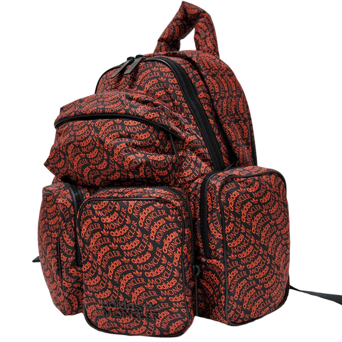 新品本物モンクレール×アディダス MONCLER×adidasロゴを大胆に配 新品本物モンクレール×アディダス MONCLER×adidasロゴを大胆に配
