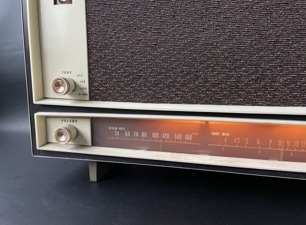 昭和レトロ 東芝 真空管ラジオ かっこうHS 通電OK (アンティーク 昭和レトロ 東芝 真空管ラジオ かっこうHS 通電OK (アンティーク