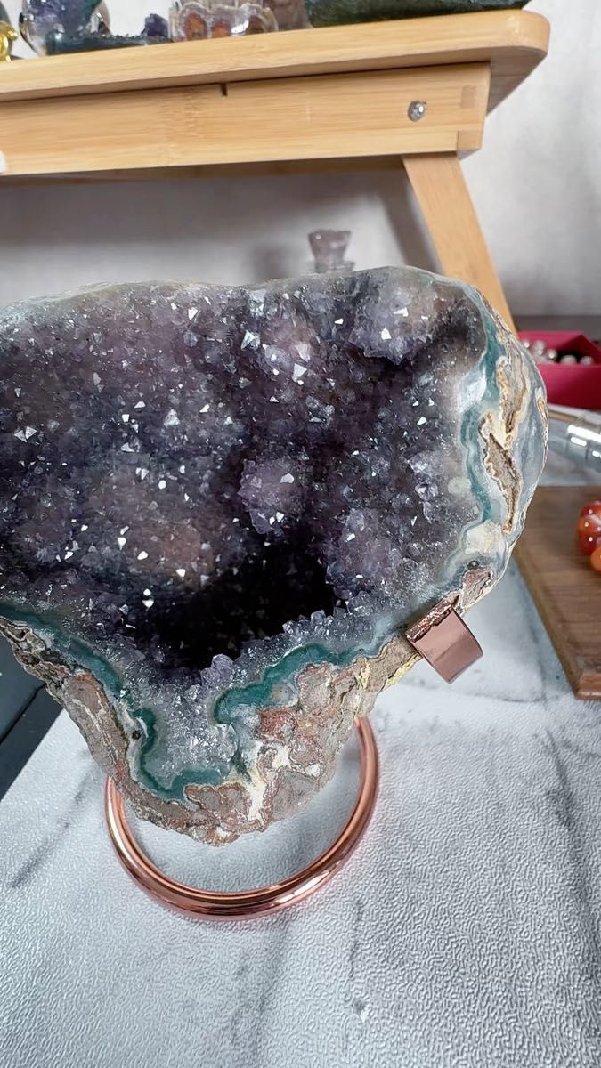 SS-098天然石 アメジスト クラスター Amethyst 紫水晶 原石 浄化 鉱石 ドーム 置物 一点物 パワーストーン