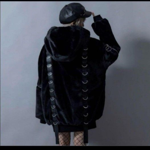 美品 REFLEM レフレム Dカン Dリング BIG ファー パーカー 美品 REFLEM レフレム Dカン Dリング BIG ファー パーカー