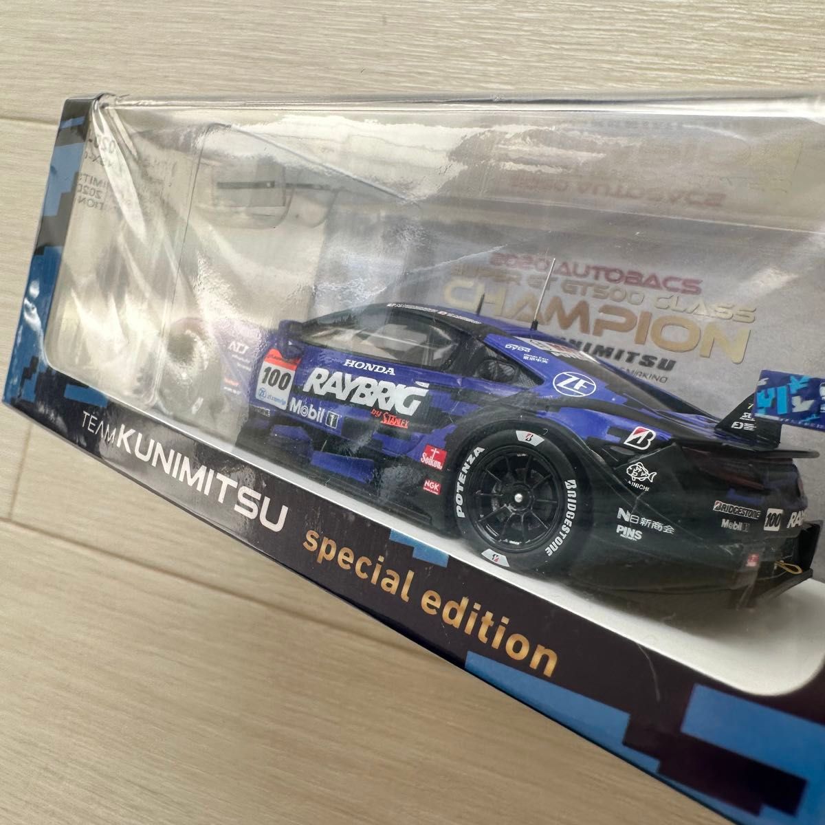 1/43 SPARK製 2020 RAYBRIG NSX-GT 特別パッケージ チャンピオン 1/43 SPARK製 2020 RAYBRIG NSX-GT 特別パッケージ チャンピオン