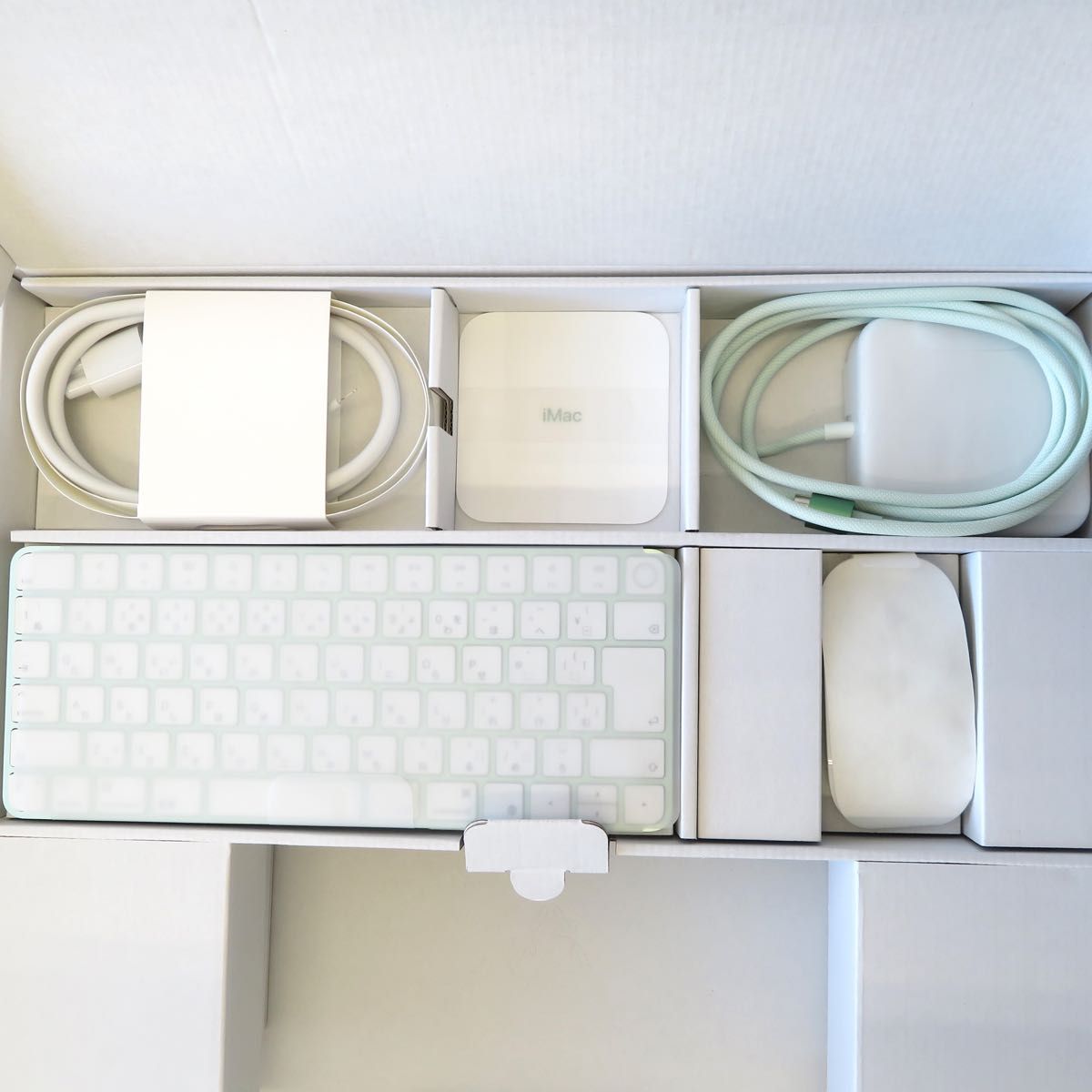 極美品 2024年 iMac Green MWUY3J/A A3137 24インチ 16GB 26GB SSD グリーン 極美品 2024年 iMac Green MWUY3J/A A3137 24インチ 16GB 26GB SSD グリーン