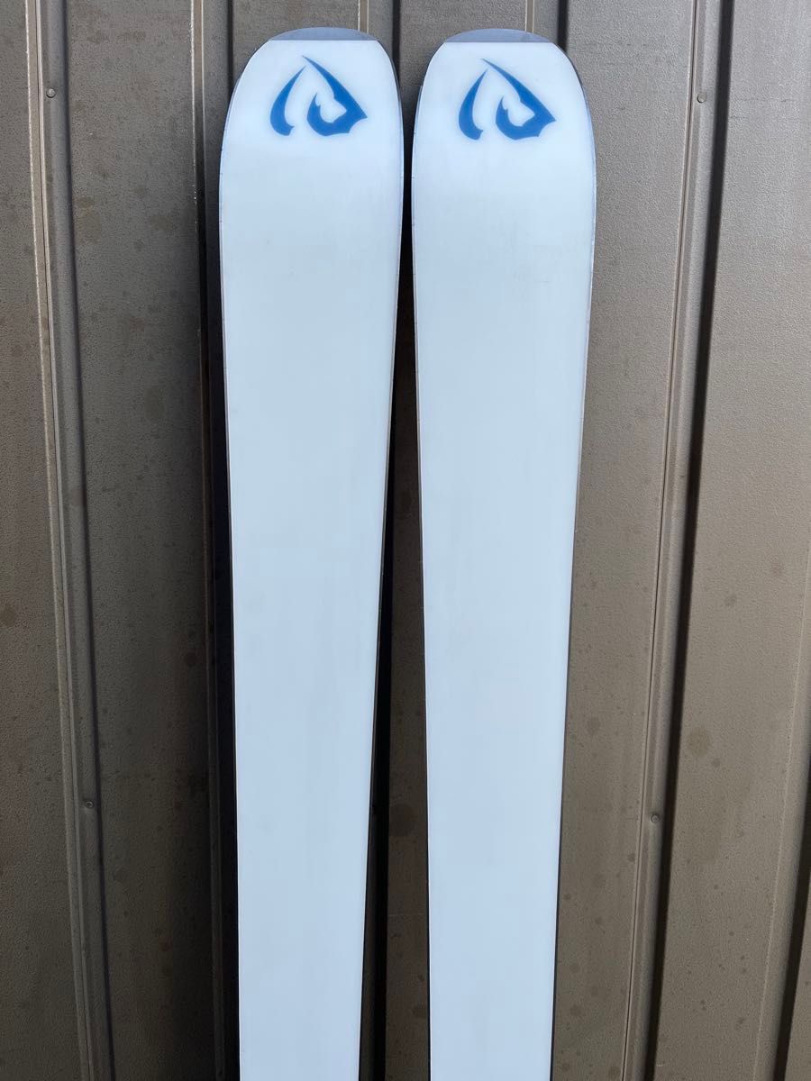 美品】ID one (アイディーワン) MR-D 166cm モーグル スキー板 美品】ID one (アイディーワン) MR-D 166cm モーグル スキー板