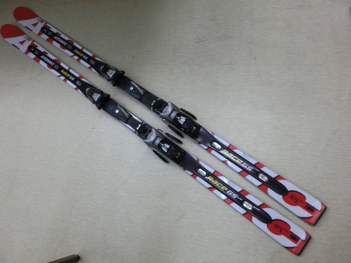 お歳暮 人気 moe/556799/0102/Atomic アトミック スキー板 RACE D2 GS 186 レーシング