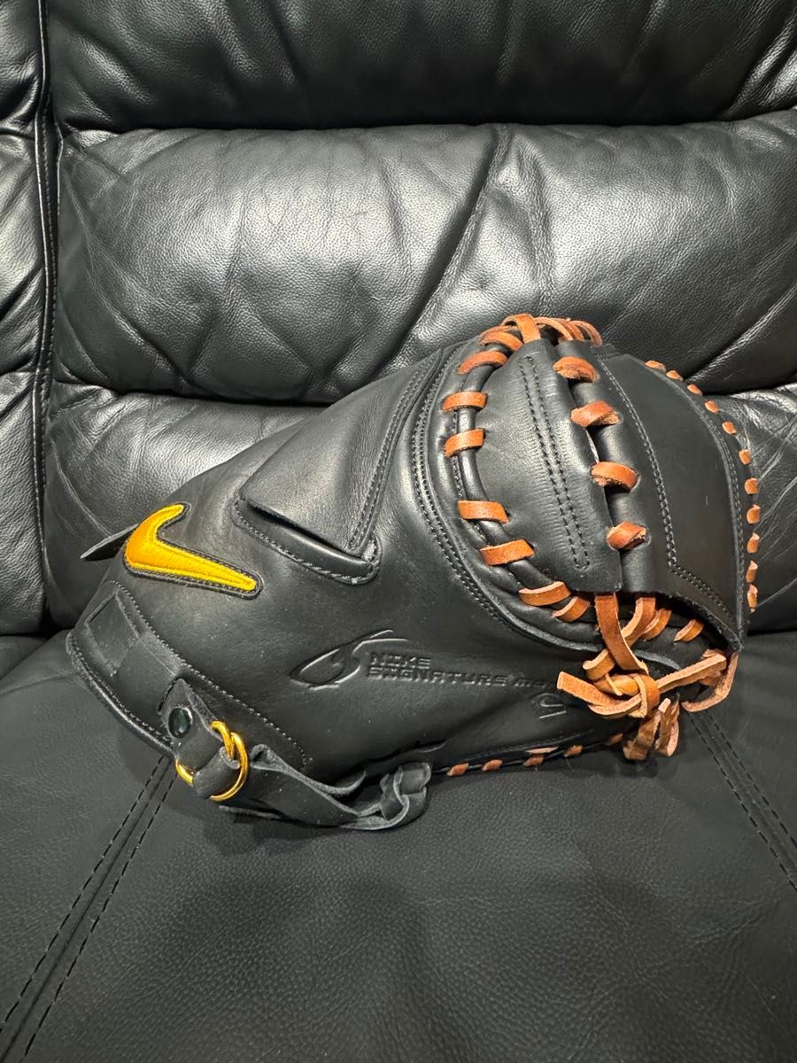 極美品】廃盤 NIKE JOH 08 SIGNATURE MODEL 捕手ミット ナイキ 極美品】廃盤 NIKE JOH 08 SIGNATURE MODEL 捕手ミット ナイキ