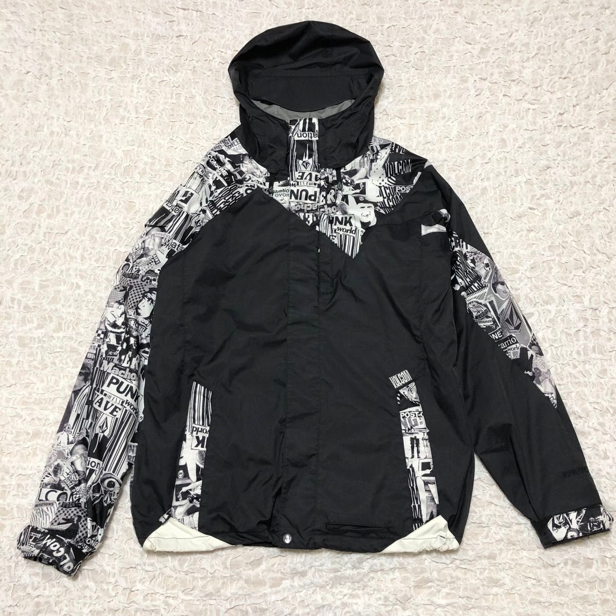 VOLCOM ボルコム NIMBUS スノーボードジャケットウェア スキー VOLCOM ボルコム NIMBUS スノーボードジャケットウェア スキー