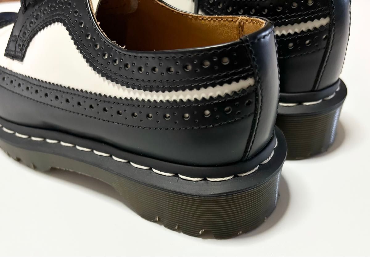 未使用品 】Dr Martens ドクターマーチン BEX ブローグシューズ 未使用品 】Dr Martens ドクターマーチン BEX ブローグシューズ