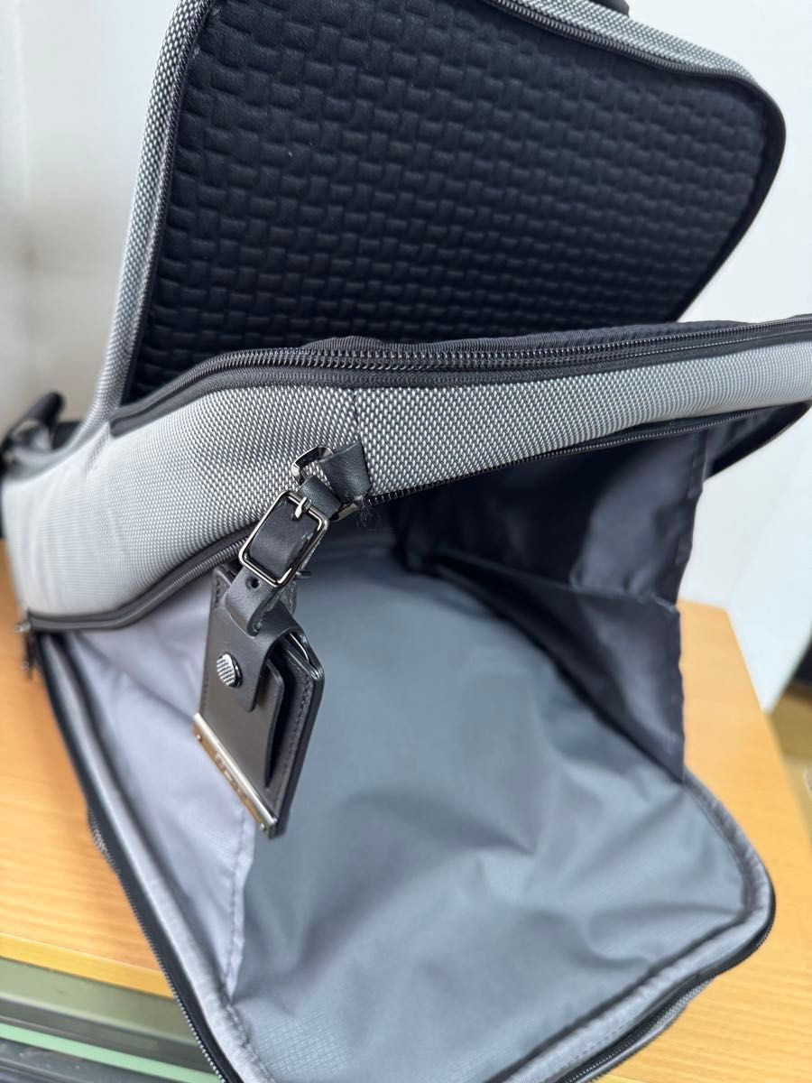 定価110000円 新品 TUMI トゥミ ALPHA3 2603581MTGY3 バッグ 定価110000円 新品 TUMI トゥミ ALPHA3 2603581MTGY3 バッグ