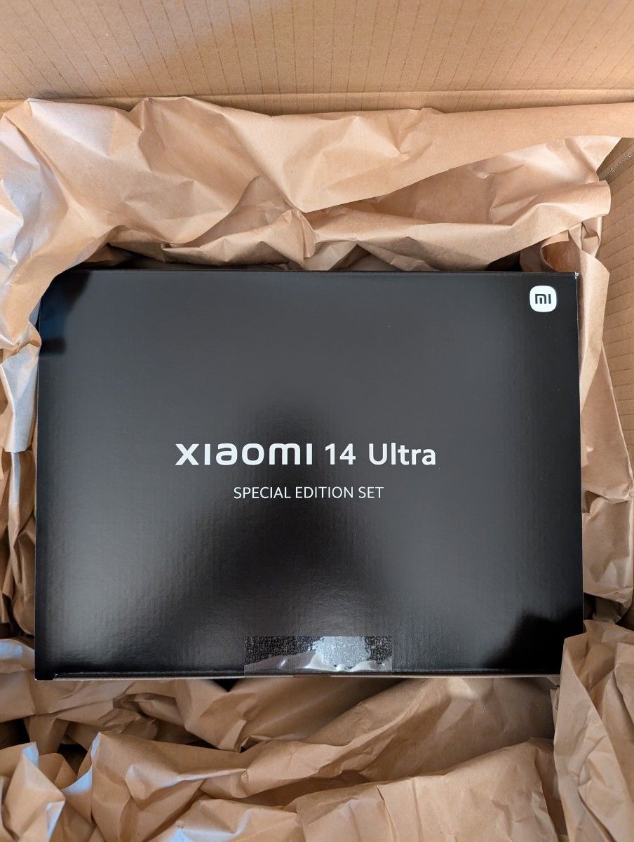 新品・未開封】 国内版 Xiaomi 14 Ultra Photography Kit 黒 新品・未開封】 国内版 Xiaomi 14 Ultra Photography Kit 黒