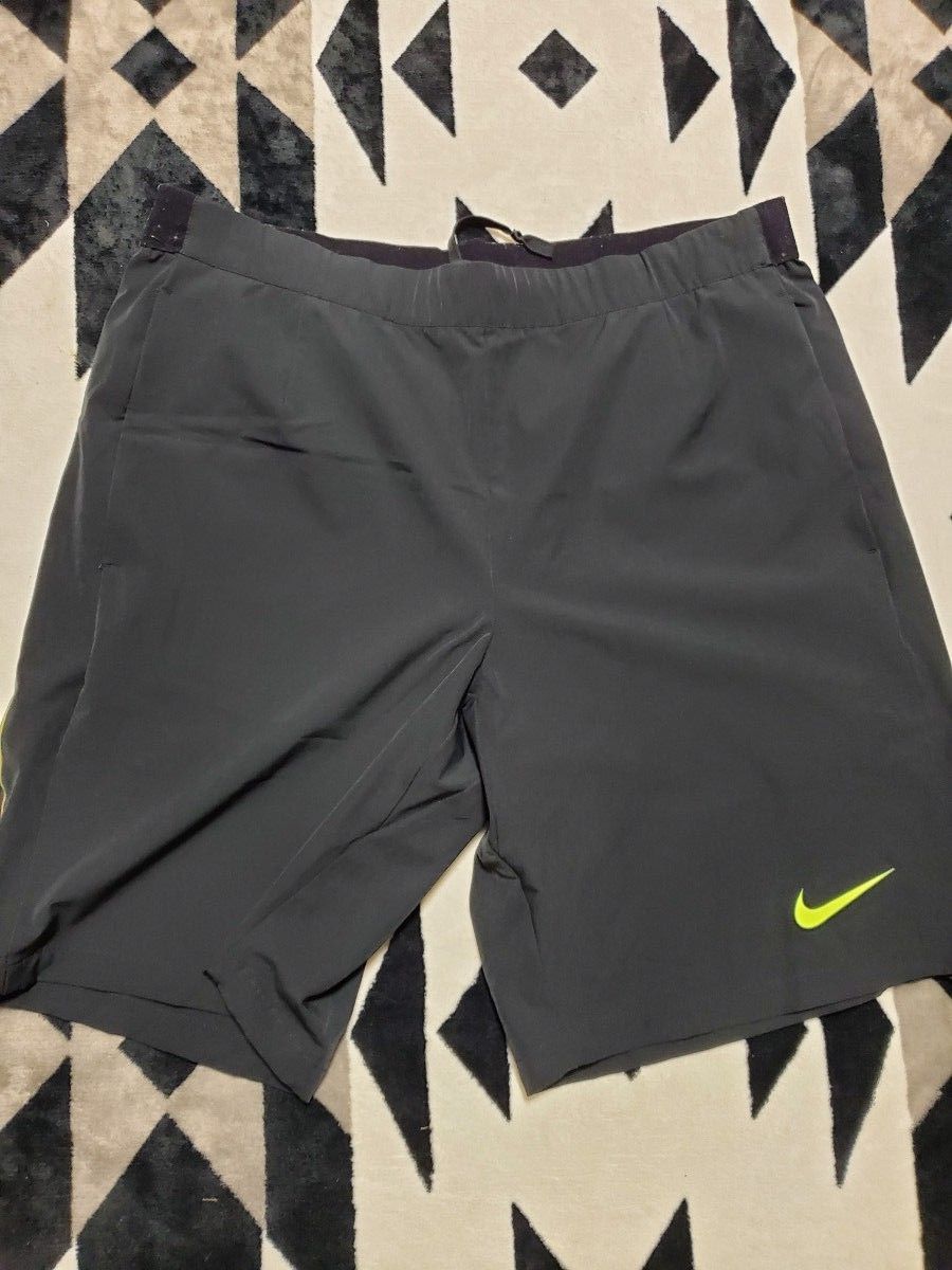 ナイキ NIKE テニスウェア Lサイズ 2015 キリオス セット|Yahoo ナイキ NIKE テニスウェア Lサイズ 2015 キリオス セット|Yahoo