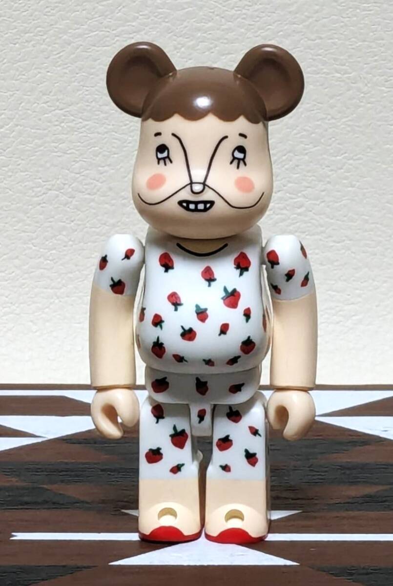 BE@RBRICK BEARBRICK ベアブリック シリーズ23 (Series 23 ARTIST MUVEIL) アーティスト 裏 ミュベール 現品のみ D2403141