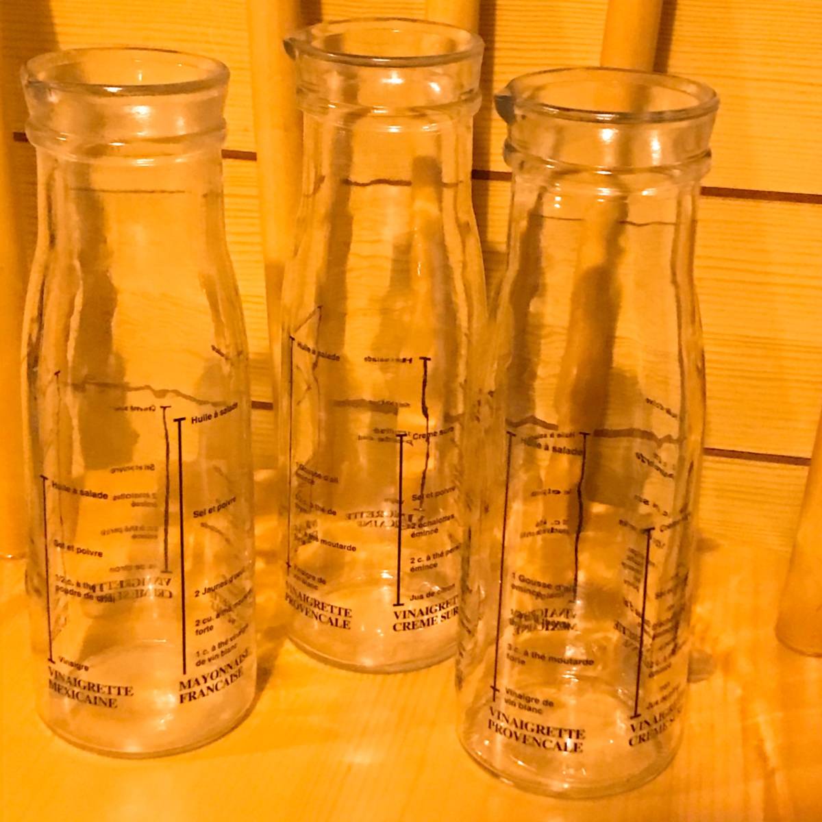 ★SALE！アンティーク ガラス製 ドレッシングボトル 3個セット! レシピ メモリ付き キッチン インテリア 花瓶 プランター デキャンター の画像3