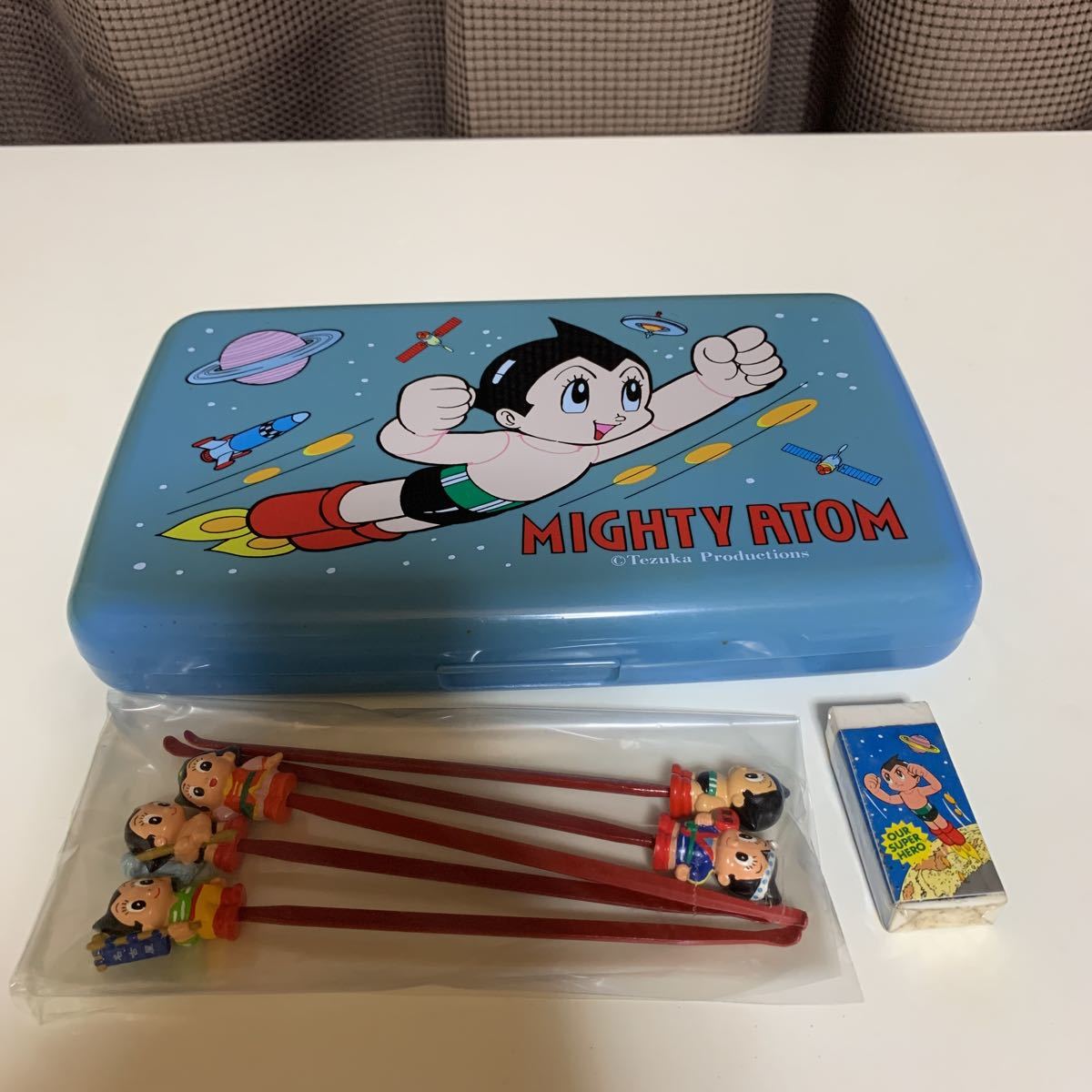  Astro Boy pen case * ear ..* eraser set *