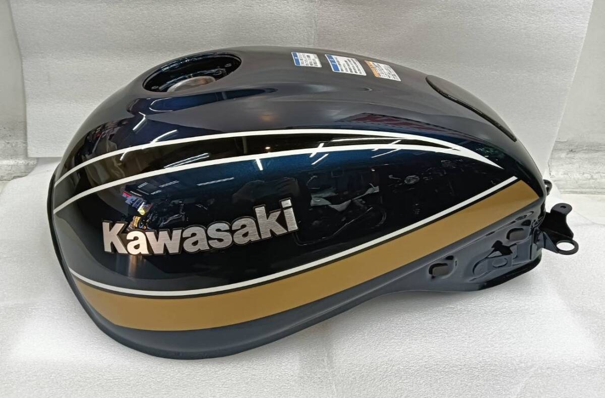 カワサキ 2022 Z900RS ZR900C 純正 タンク キャンディトーン カワサキ 2022 Z900RS ZR900C 純正 タンク キャンディトーン