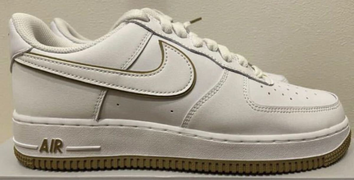 即決30cm NIKE AIR FORCE1 '07 White/Blondineナイキ エアフォース1 '07 ホワイト/ブロンジーンUS12新品正規(guī)　DV0788-104