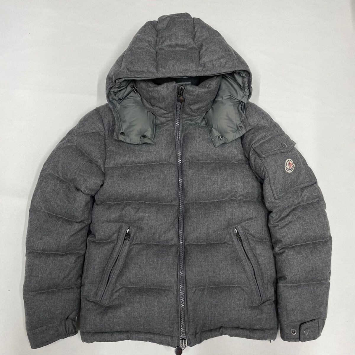 美品 Moncler モンクレール モンジュネーブル サイズ0 グレー 美品 Moncler モンクレール モンジュネーブル サイズ0 グレー