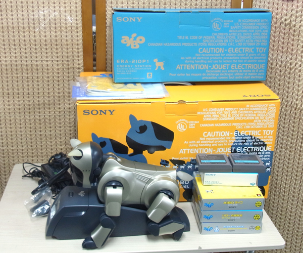 Yahoo!オークション - SONY/ソニー AIBO アイボ本体 ERS-210+エ...