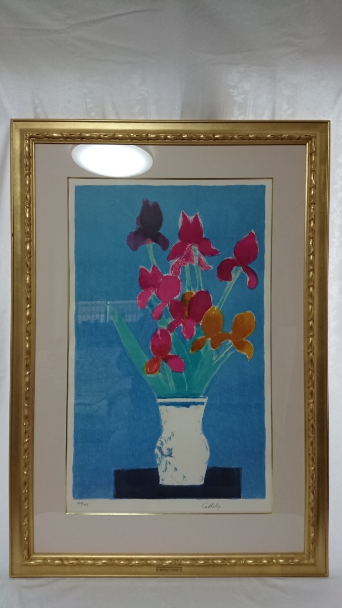 若者の大愛商品 真作保証 ベルナール・カトラン 大判 リトグラフ「青い背景のアイリス」画寸49×80cm 抽象化し明色彩の独自画法 詩的で神秘性ある色調 2262 石版画、リトグラフ