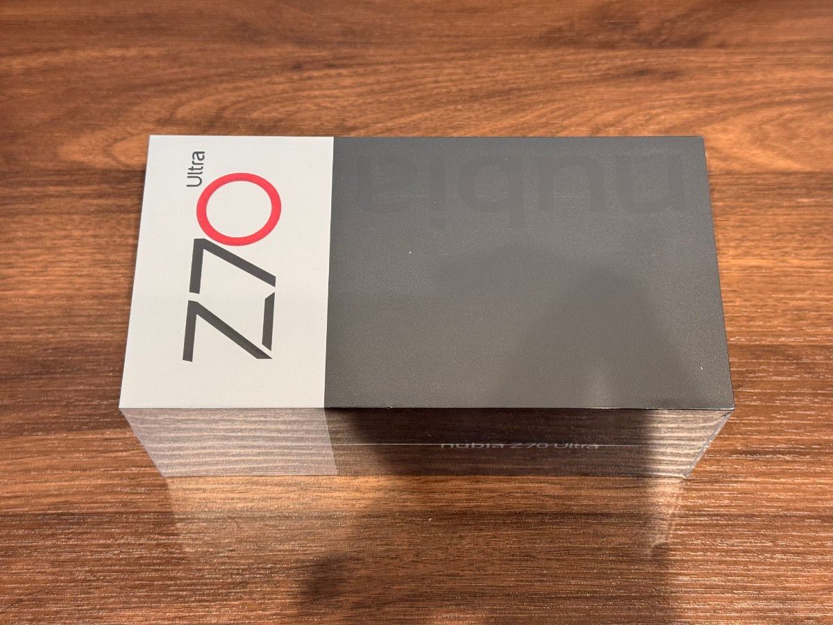 Nubia Z70 Ultra 12GB/256GB ブラック【SIMフリー】新品 Dual Nubia Z70 Ultra 12GB/256GB ブラック【SIMフリー】新品 Dual