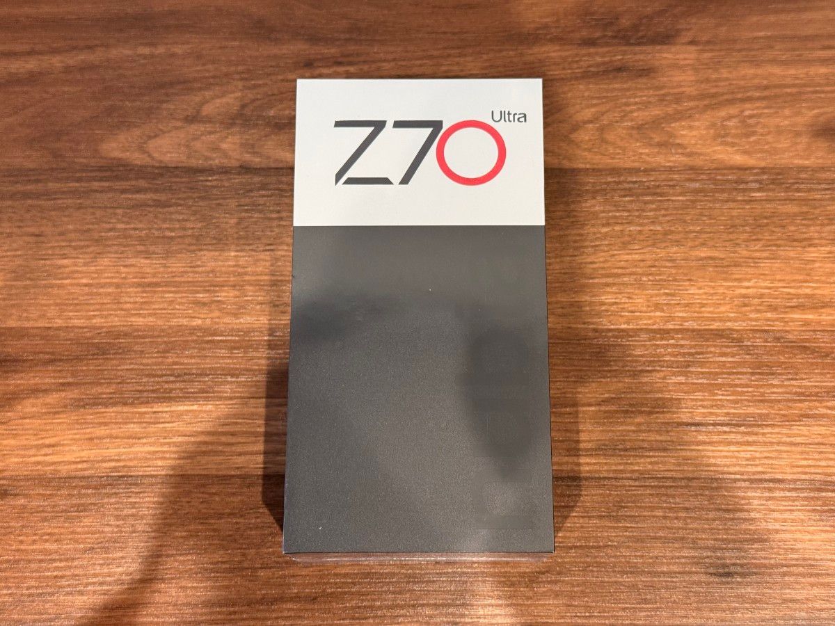 Nubia Z70 Ultra 12GB/256GB ブラック【SIMフリー】新品 Dual Nubia Z70 Ultra 12GB/256GB ブラック【SIMフリー】新品 Dual