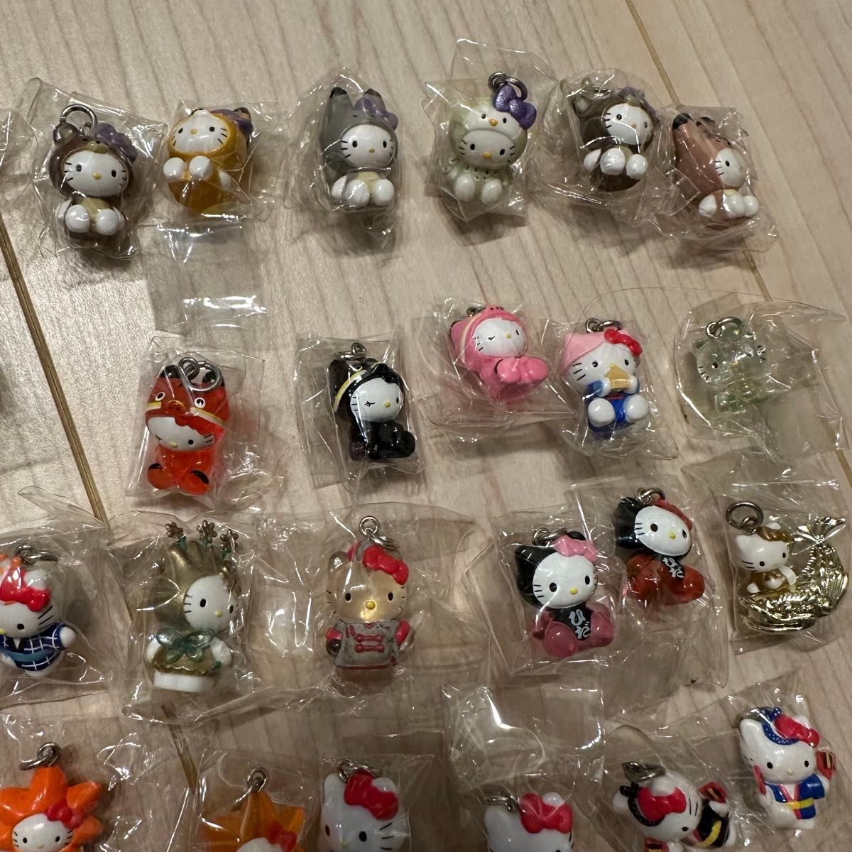 激レア】ハローキティ コレクターズマスコット スペシャル 激レア】ハローキティ コレクターズマスコット スペシャル