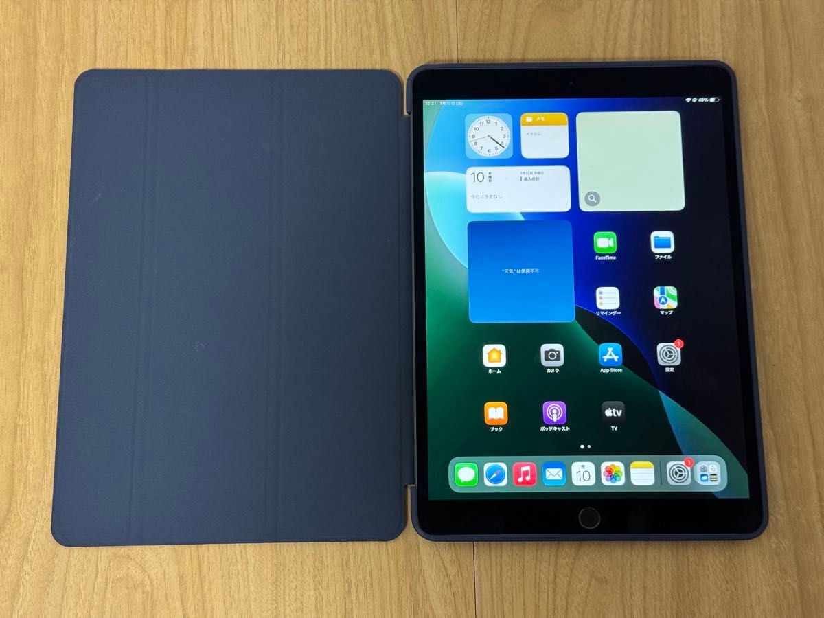 iPad Air 第3世代 Wi-Fi 64GBスペースグレイ A2152 カバー付き iPad Air 第3世代 Wi-Fi 64GBスペースグレイ A2152 カバー付き